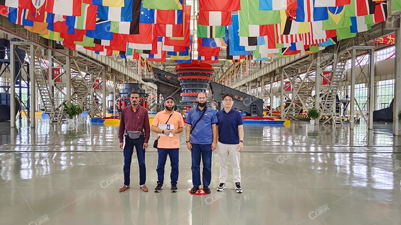 埃及客戶(hù)蒞臨上?？评鹂丝疾旆浇馐毮シ蹤C